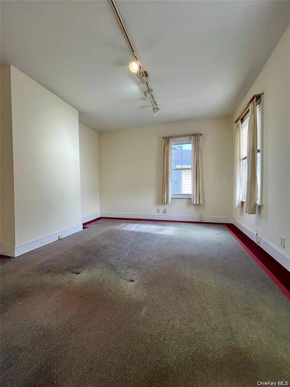 Casa com 3 Quartos à Venda em Middletown - Nova Iorque - EUA - 6