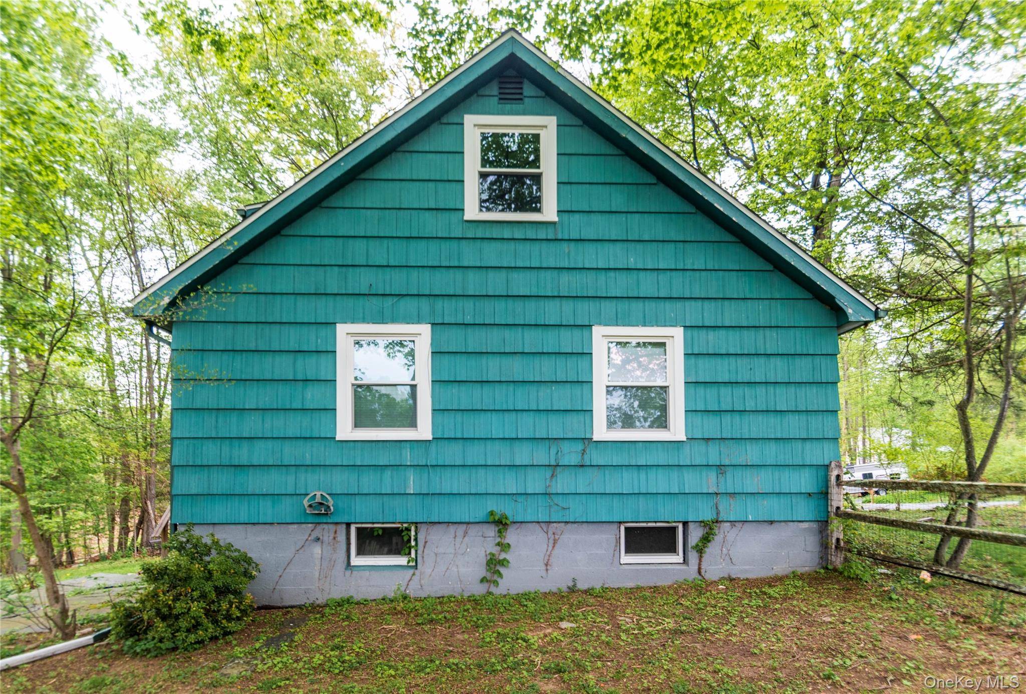 3 Bedroom Home for Sale in Middletown - New York - USA - 7