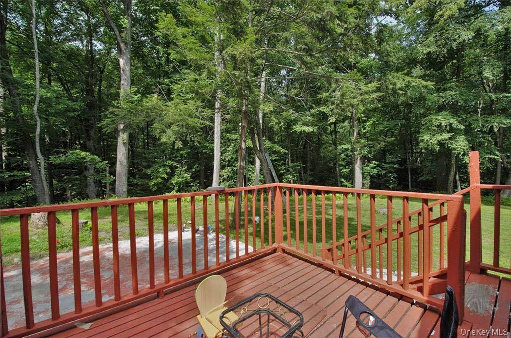 3 Bedroom Home for Sale in Middletown - New York - USA - 2