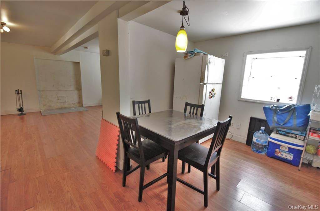 3 Bedroom Home for Sale in Middletown - New York - USA - 6