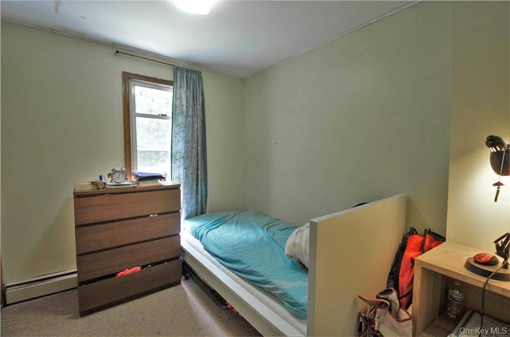 3 Bedroom Home for Sale in Middletown - New York - USA - 7