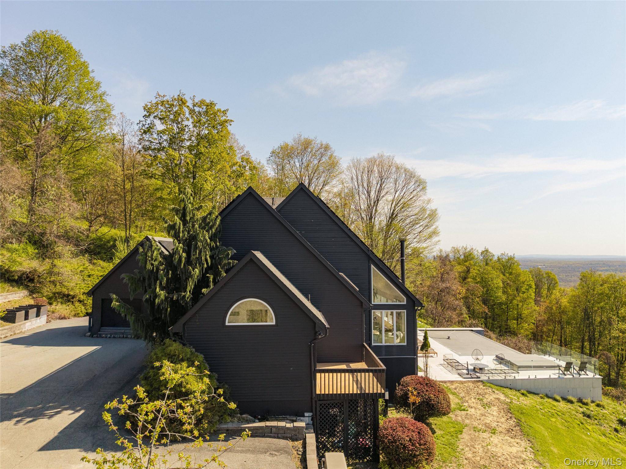 Casa com 3 Quartos à Venda em Middletown - Nova Iorque - EUA - 1
