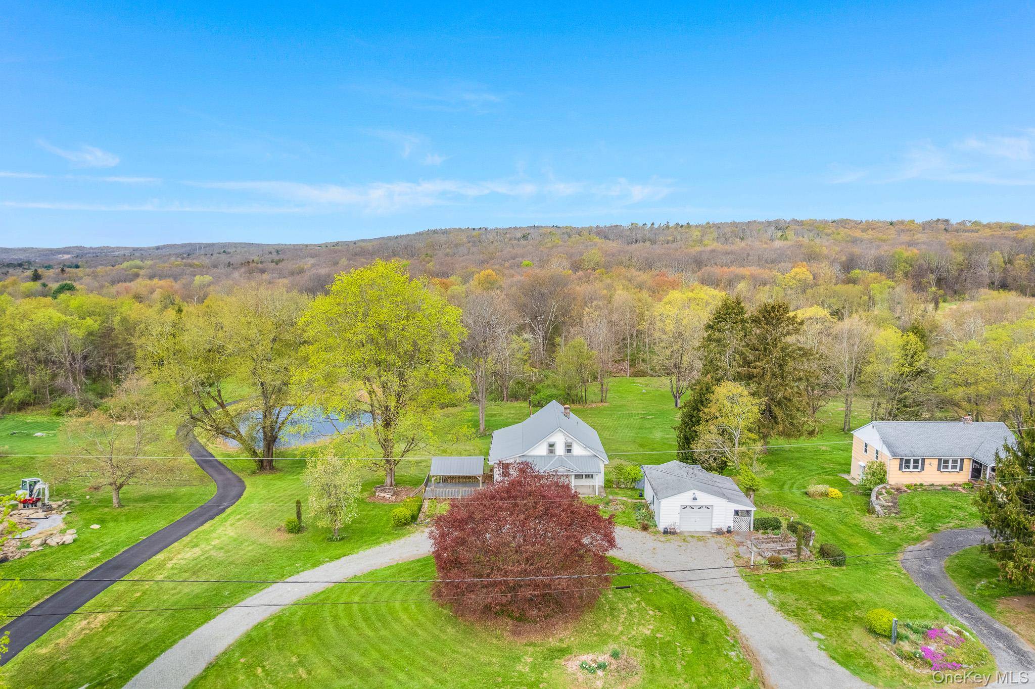 3 Bedroom Home for Sale in Millbrook - New York - USA - 3