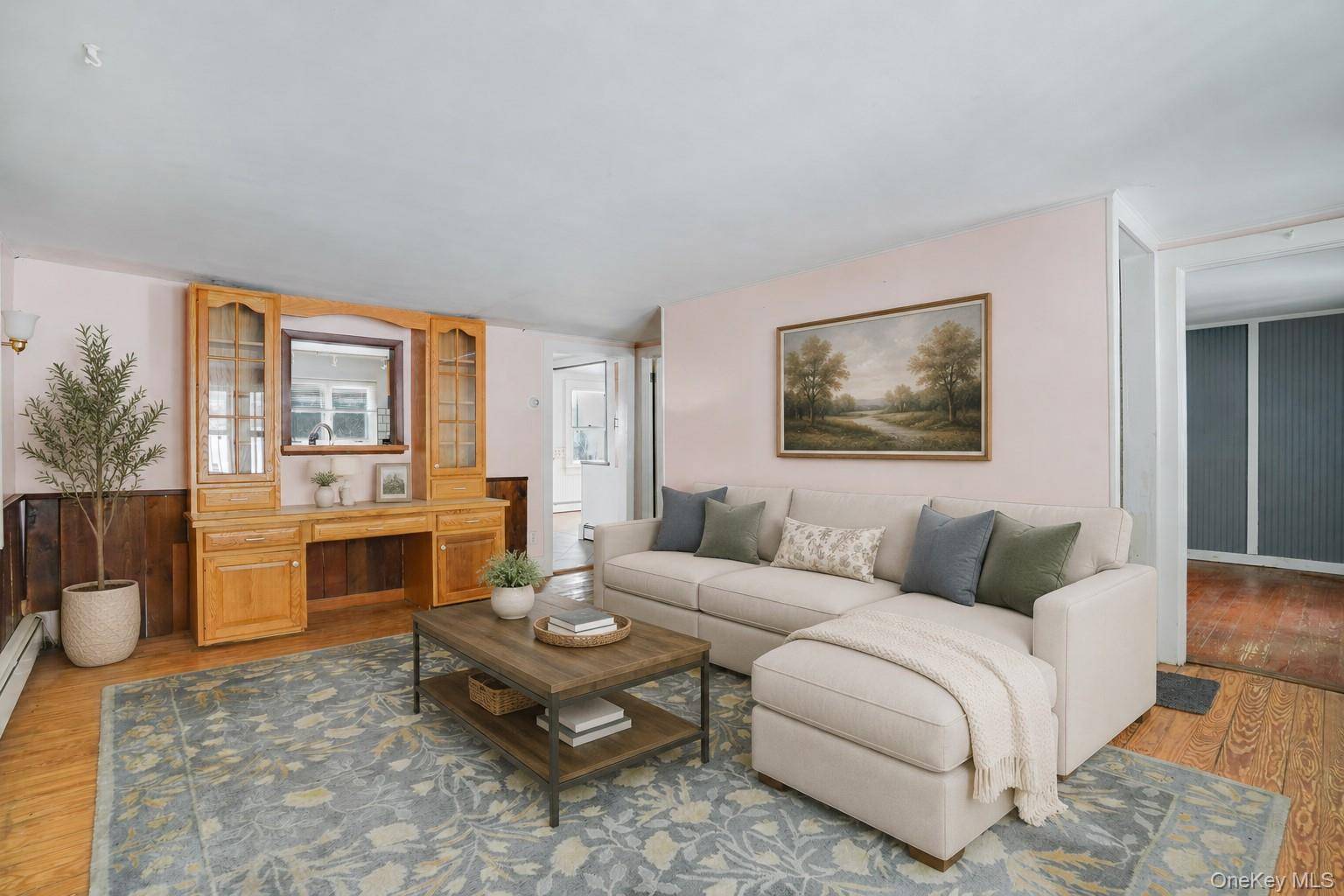 3 Bedroom Home for Sale in Millbrook - New York - USA - 8