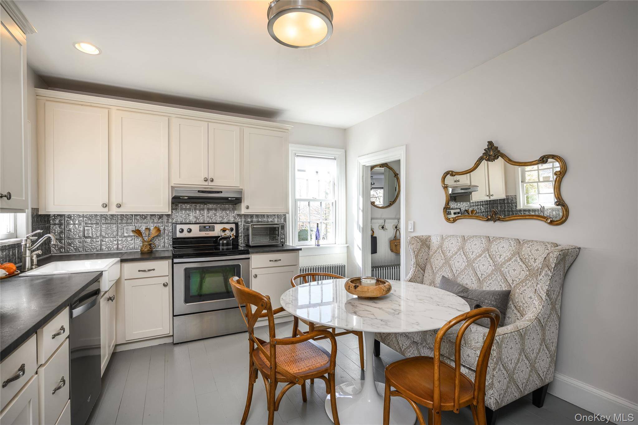 Casa de 3 Dormitorios en Venta en Millbrook - Nueva York - EE. UU. - 8