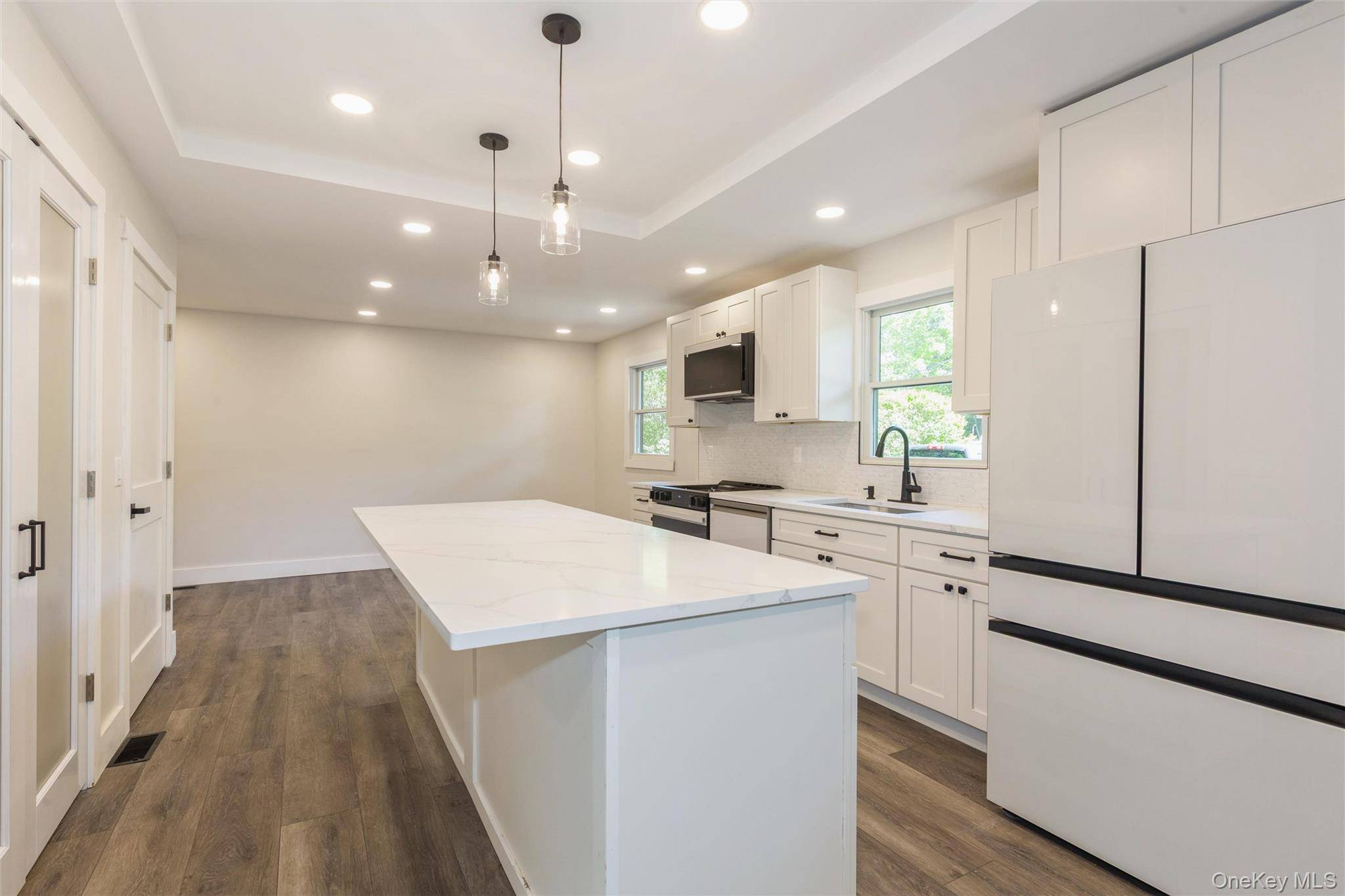 3 Bedroom Home for Sale in Miller Place - New York - USA - 6