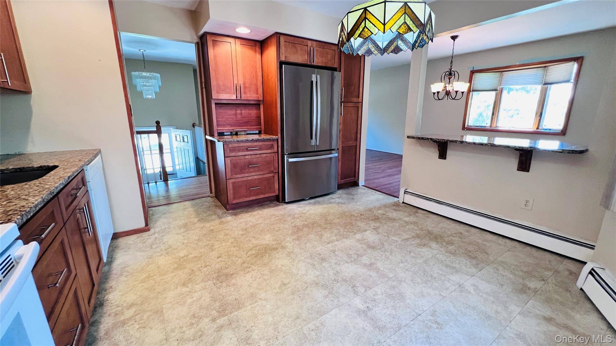 Casa de 3 Dormitorios en Venta en Miller Place - Nueva York - EE. UU. - 8