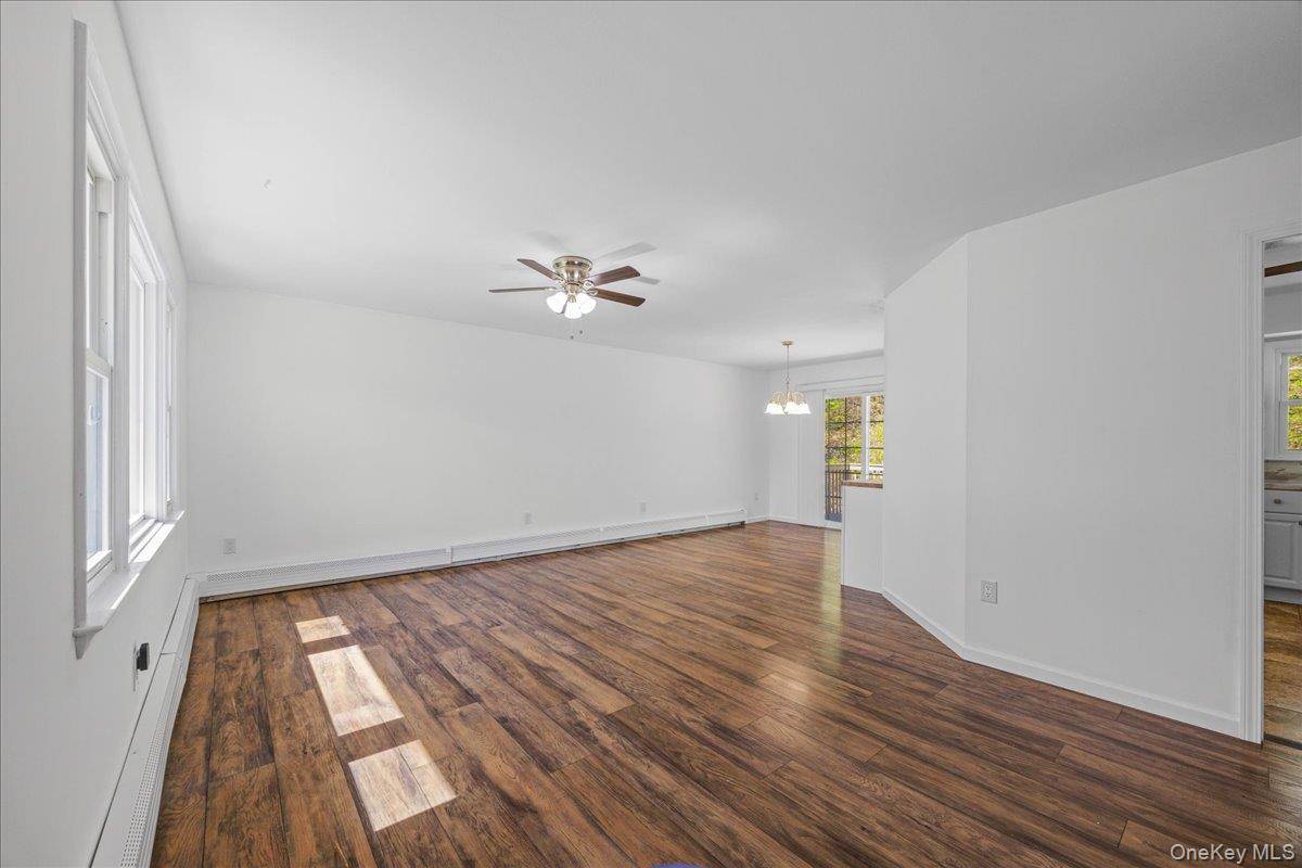 Casa com 3 Quartos à Venda em Monroe - Nova Iorque - EUA - 6