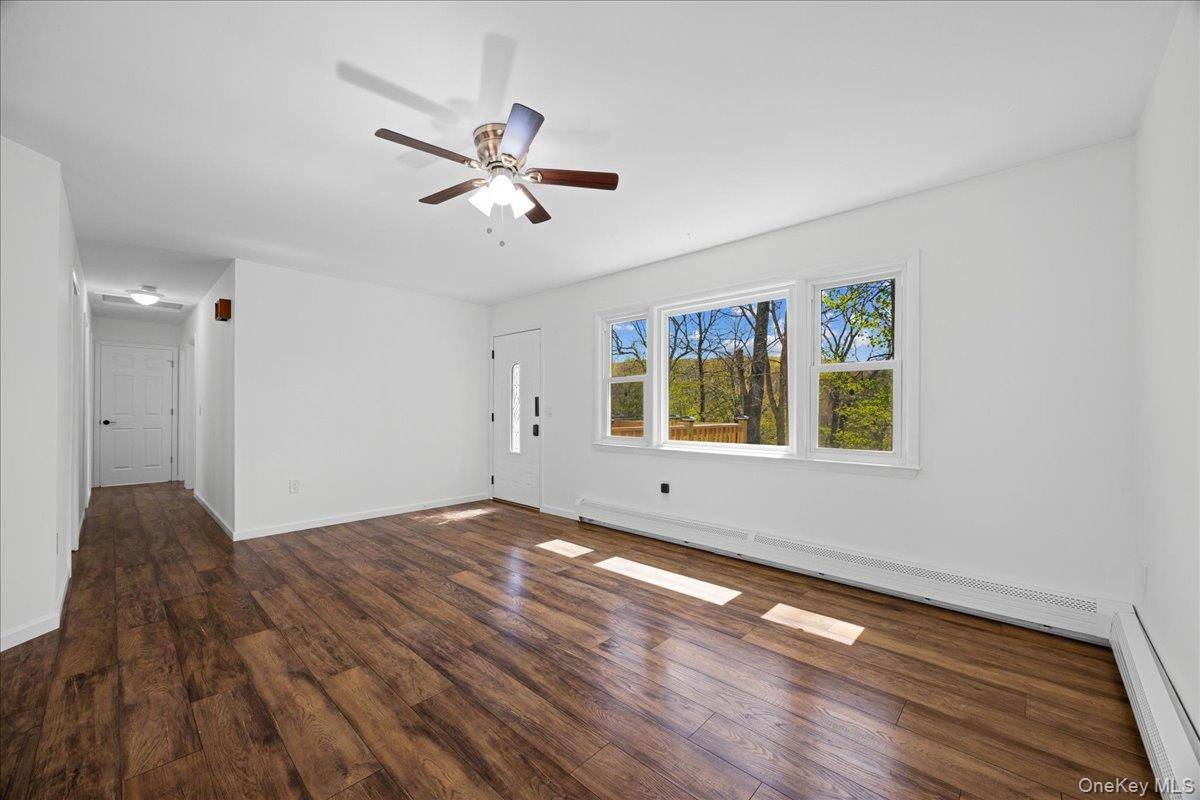 Casa com 3 Quartos à Venda em Monroe - Nova Iorque - EUA - 8