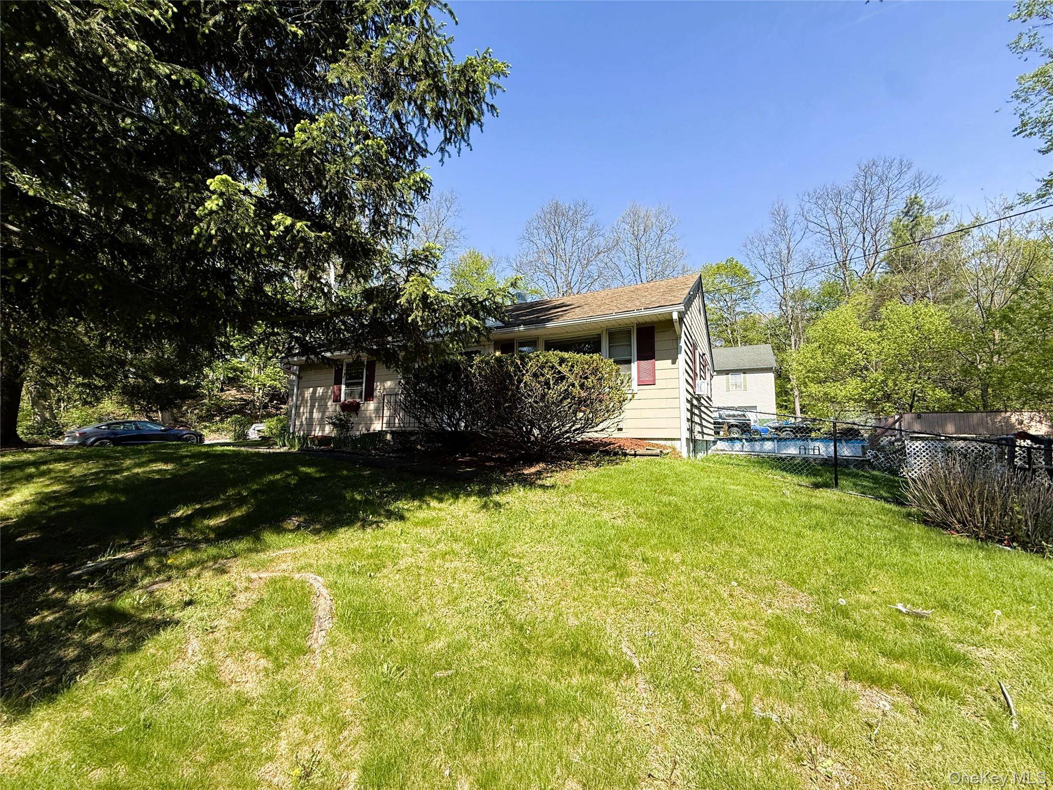 3 Bedroom Home for Sale in Monroe - New York - USA - 2