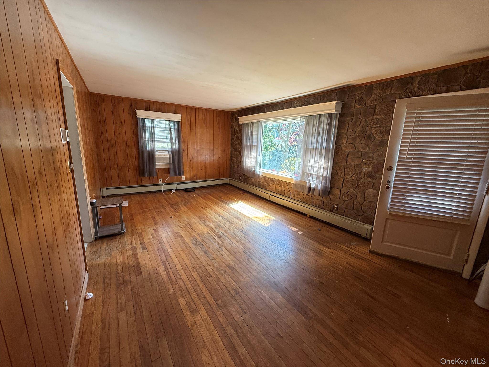 3 Bedroom Home for Sale in Monroe - New York - USA - 5