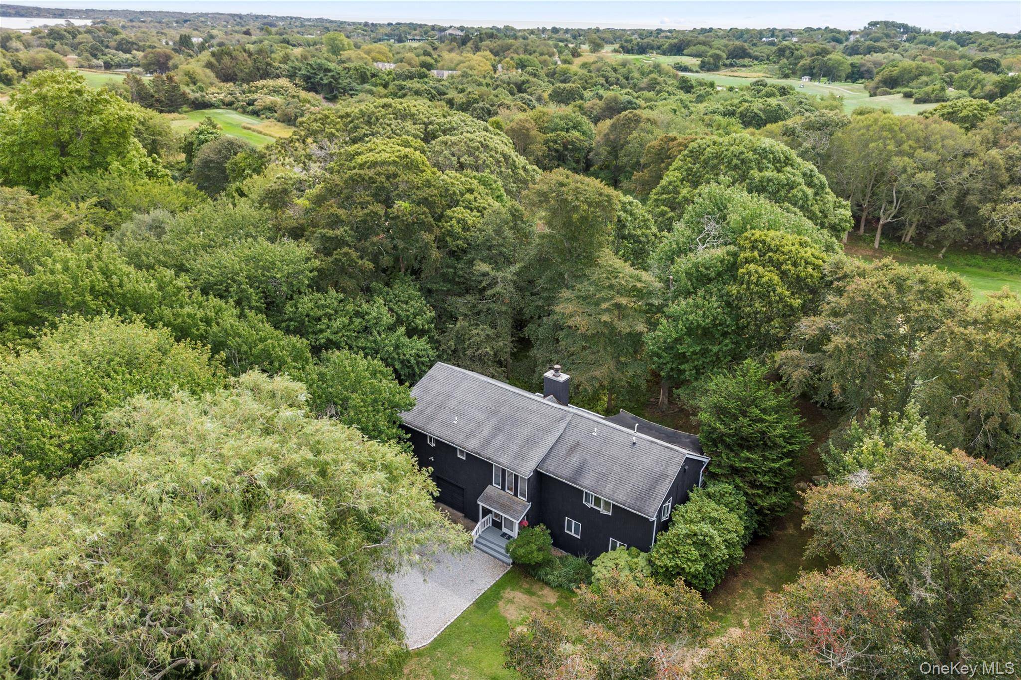 Casa de 3 Dormitorios en Venta en Montauk - Nueva York - EE. UU. - 1