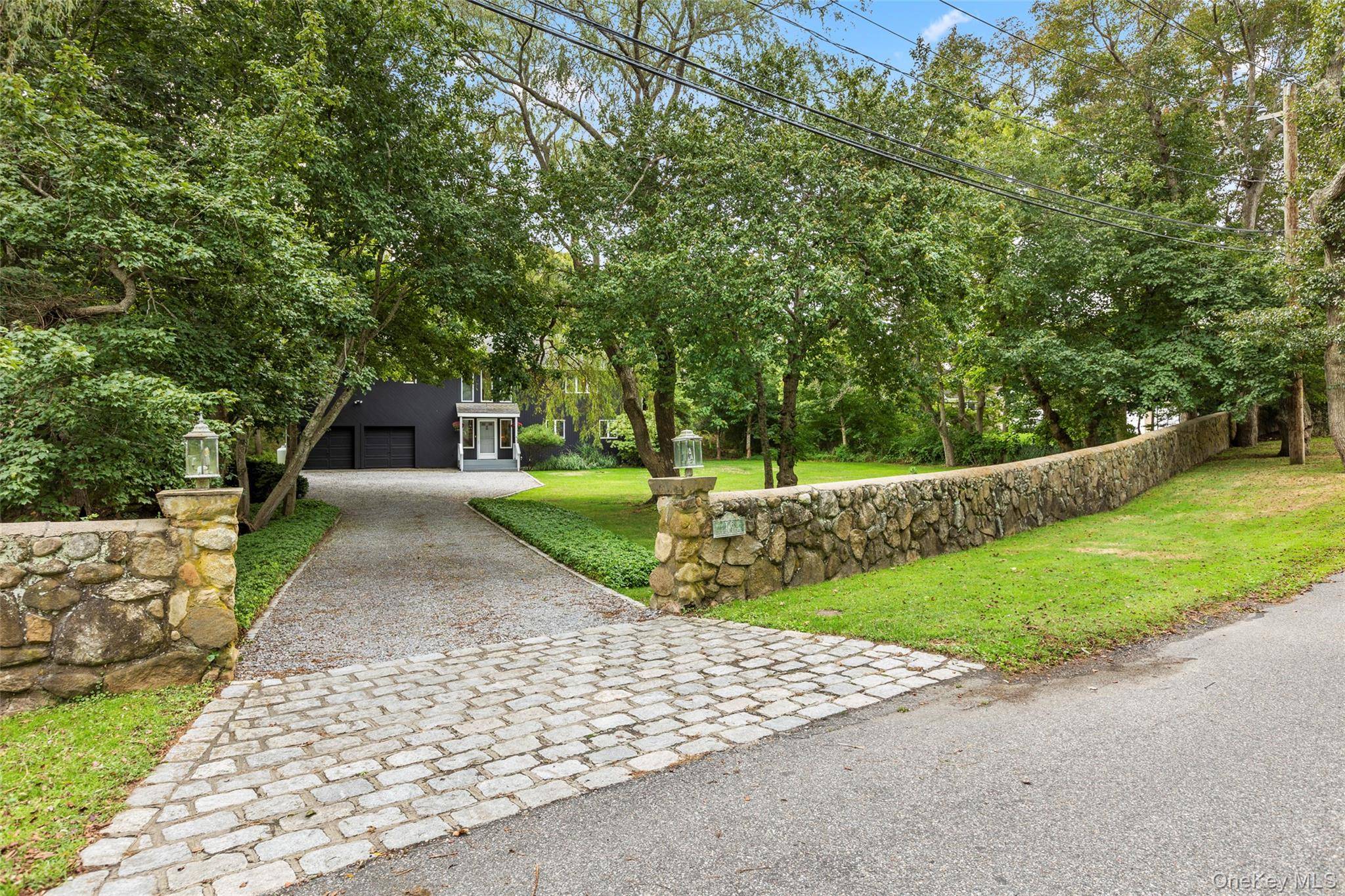 Casa de 3 Dormitorios en Venta en Montauk - Nueva York - EE. UU. - 4