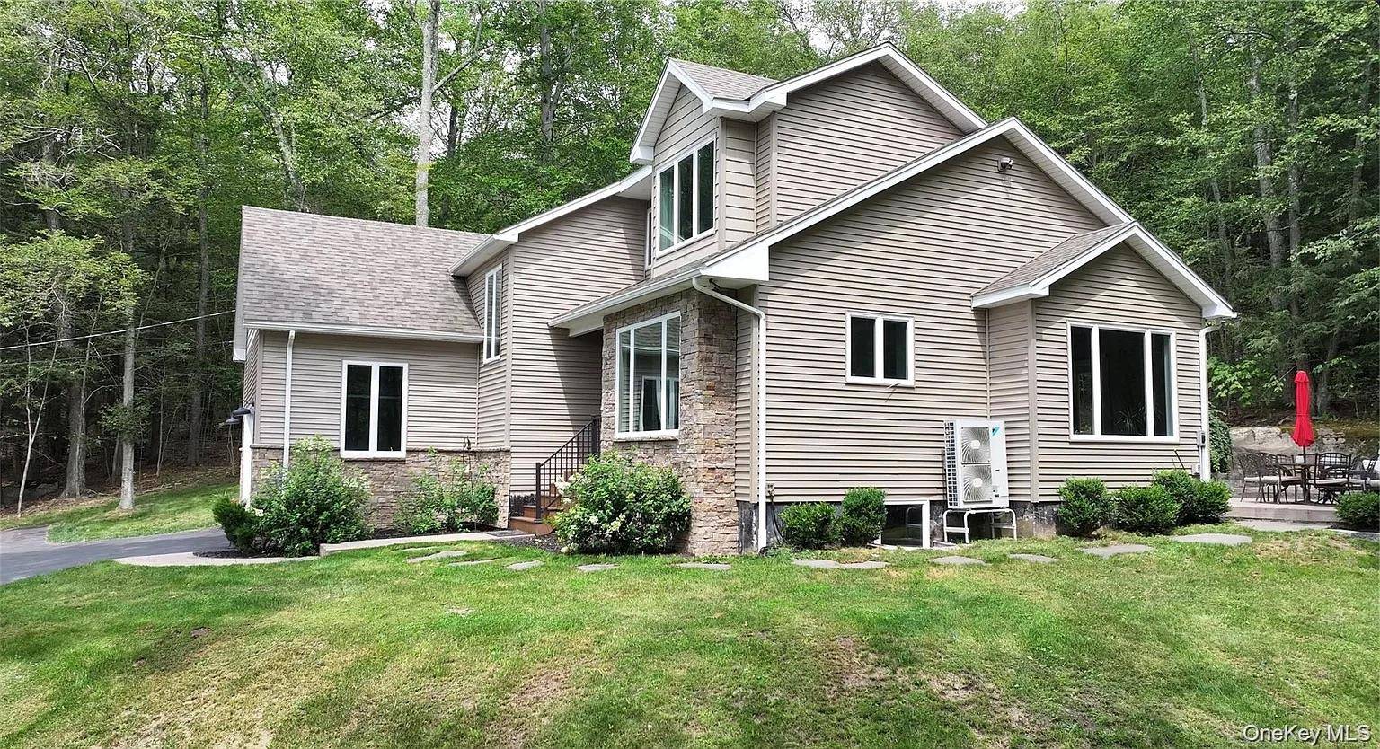 Casa de 3 Dormitorios en Venta en Monticello - Nueva York - EE. UU. - 6