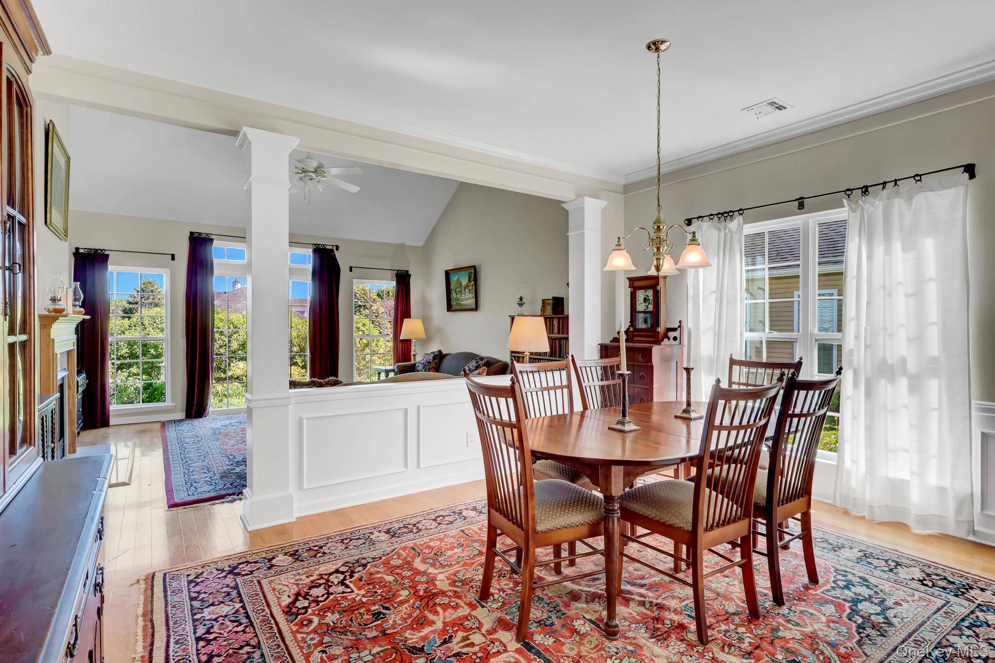 Casa de 3 Dormitorios en Venta en Mount Sinai - Nueva York - EE. UU. - 8