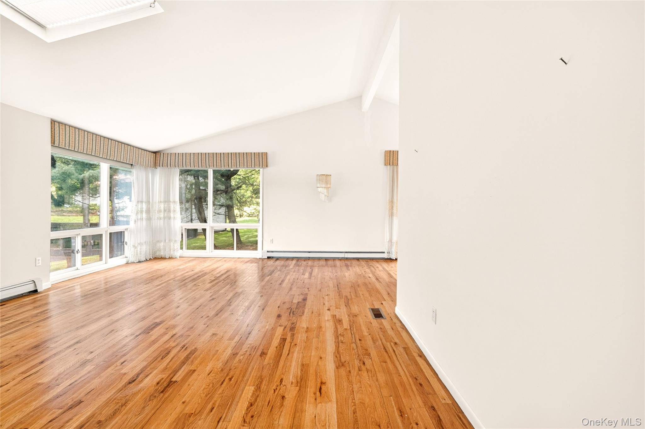 Casa de 3 Dormitorios en Venta en New City - Nueva York - EE. UU. - 7