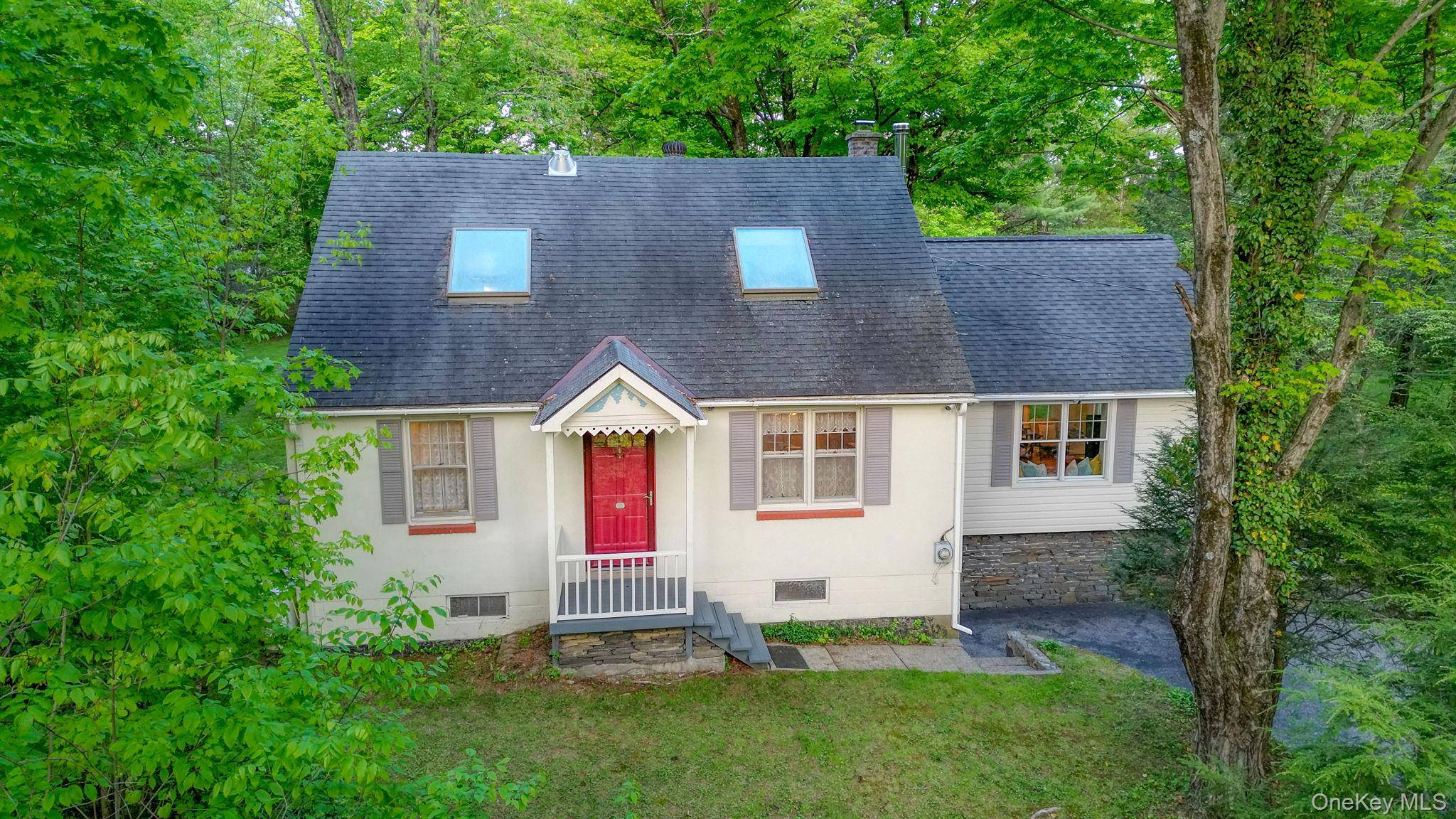 Casa de 3 Dormitorios en Venta en New Paltz - Nueva York - EE. UU. - 2