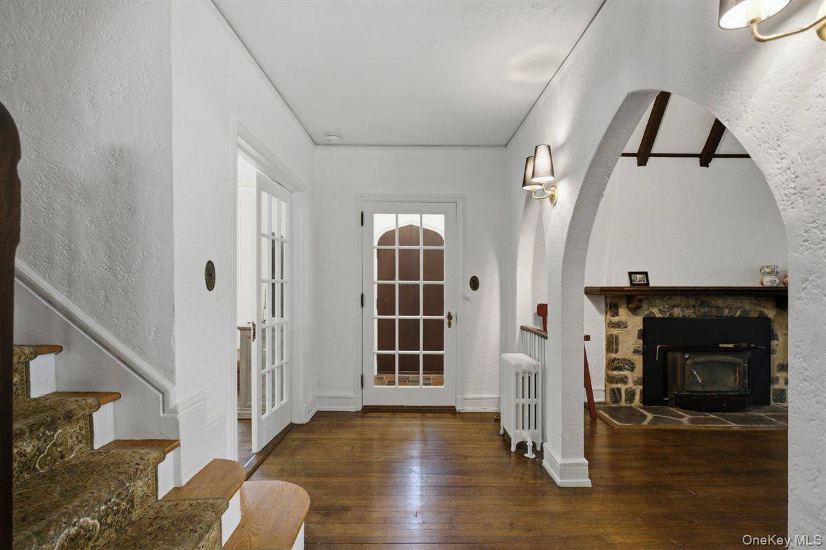 Casa de 3 Dormitorios en Venta en New Rochelle - Nueva York - EE. UU. - 5