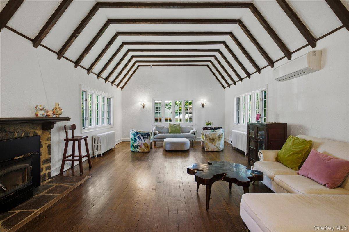 Casa de 3 Dormitorios en Venta en New Rochelle - Nueva York - EE. UU. - 6