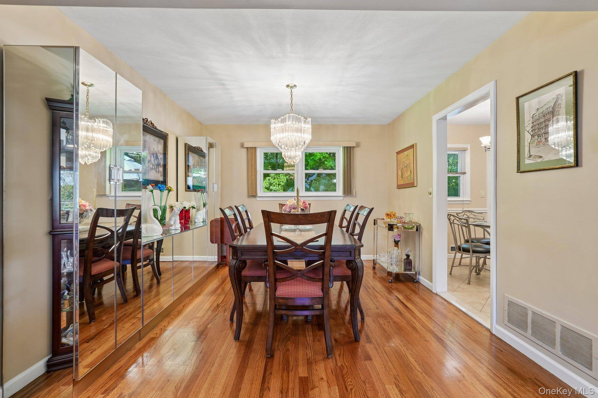 Casa de 3 Dormitorios en Venta en New Rochelle - Nueva York - EE. UU. - 5