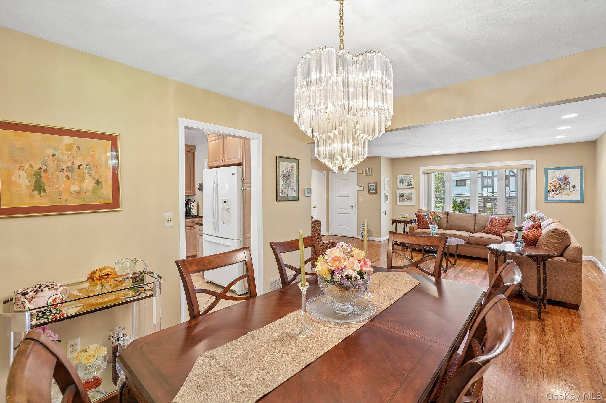 Casa de 3 Dormitorios en Venta en New Rochelle - Nueva York - EE. UU. - 6
