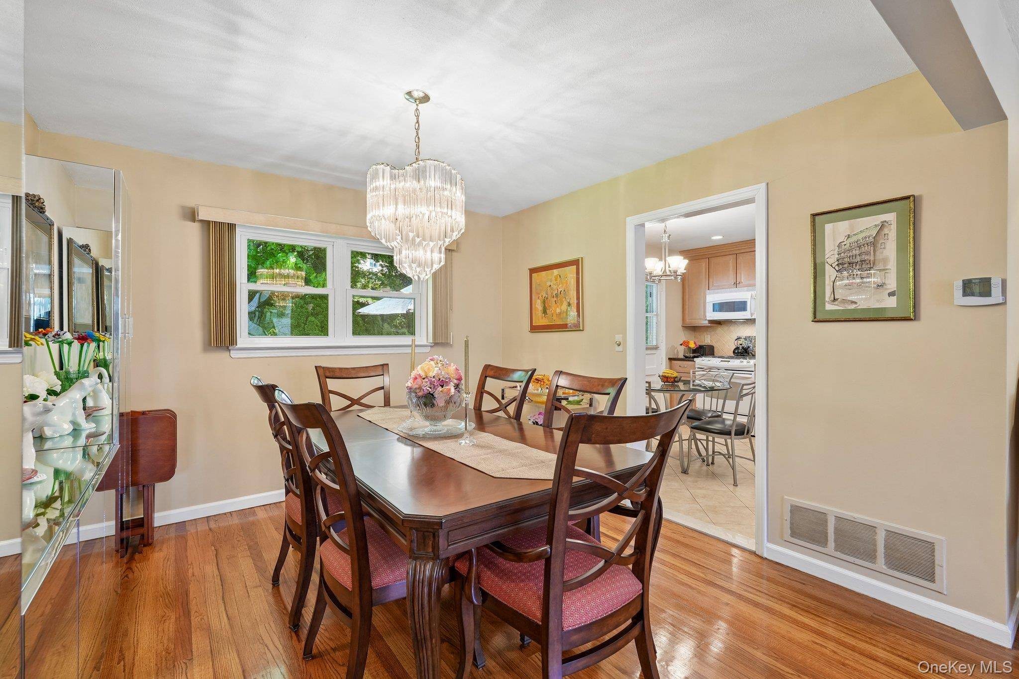 Casa de 3 Dormitorios en Venta en New Rochelle - Nueva York - EE. UU. - 7