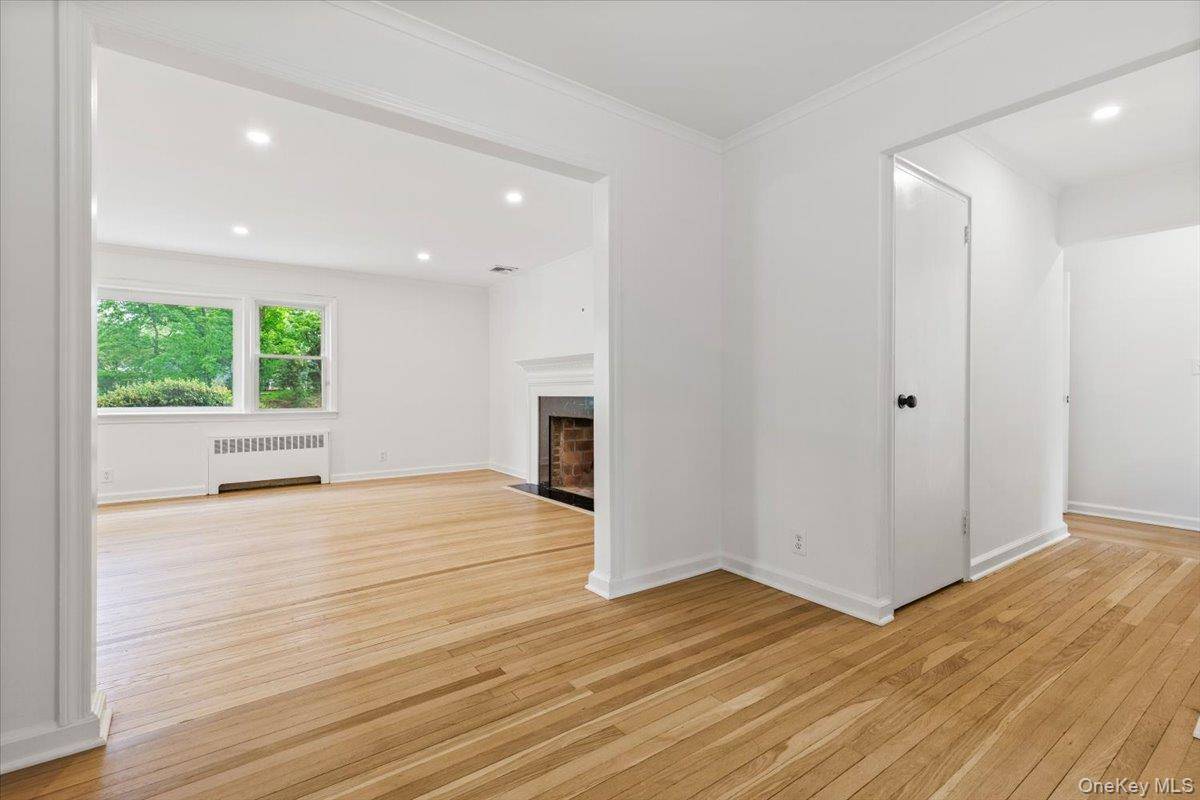 Casa com 3 Quartos à Venda em New Rochelle - Nova Iorque - EUA - 3