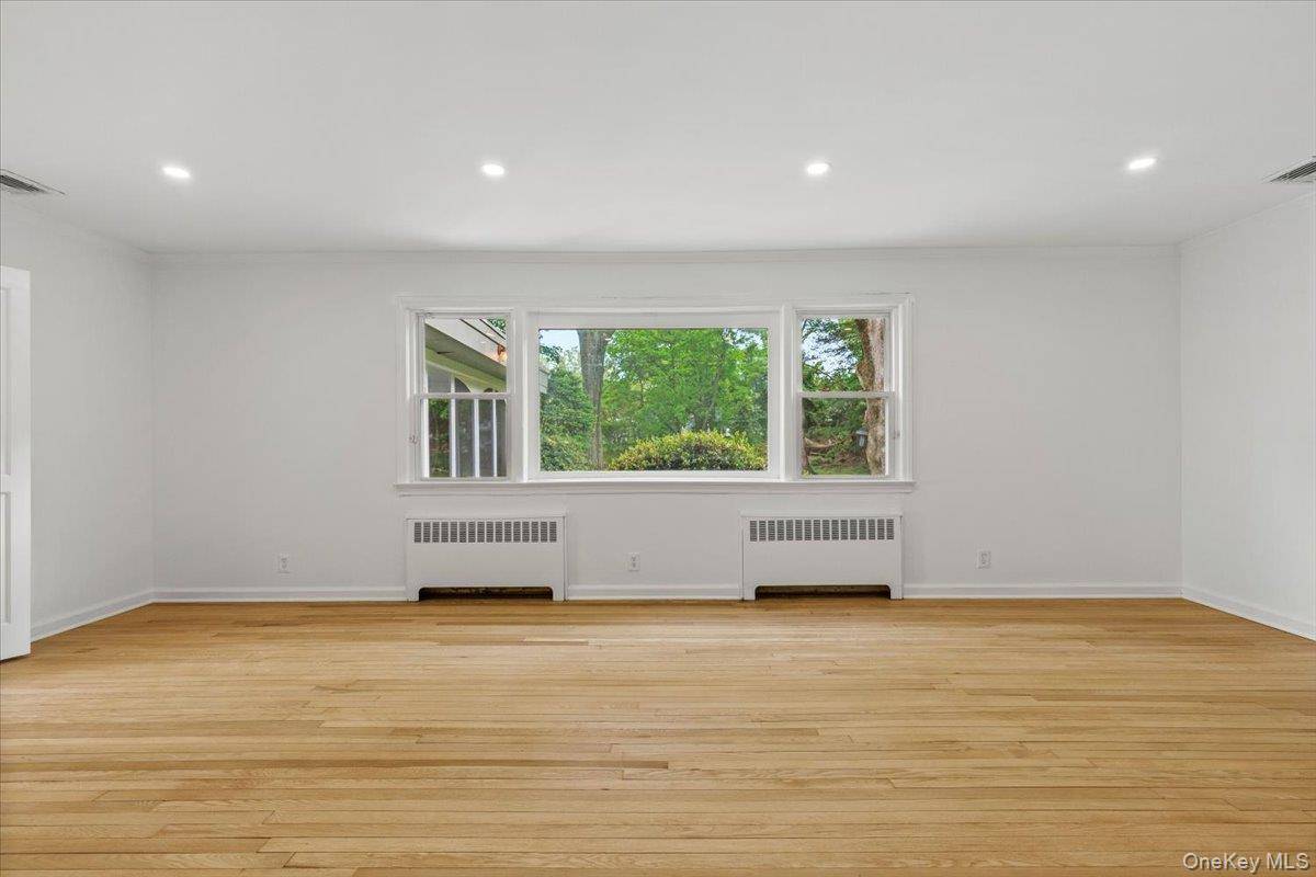 Casa com 3 Quartos à Venda em New Rochelle - Nova Iorque - EUA - 4