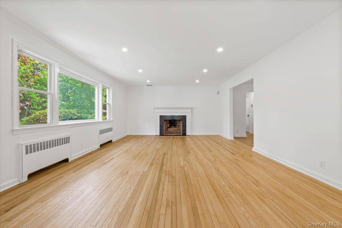 Casa com 3 Quartos à Venda em New Rochelle - Nova Iorque - EUA - 5