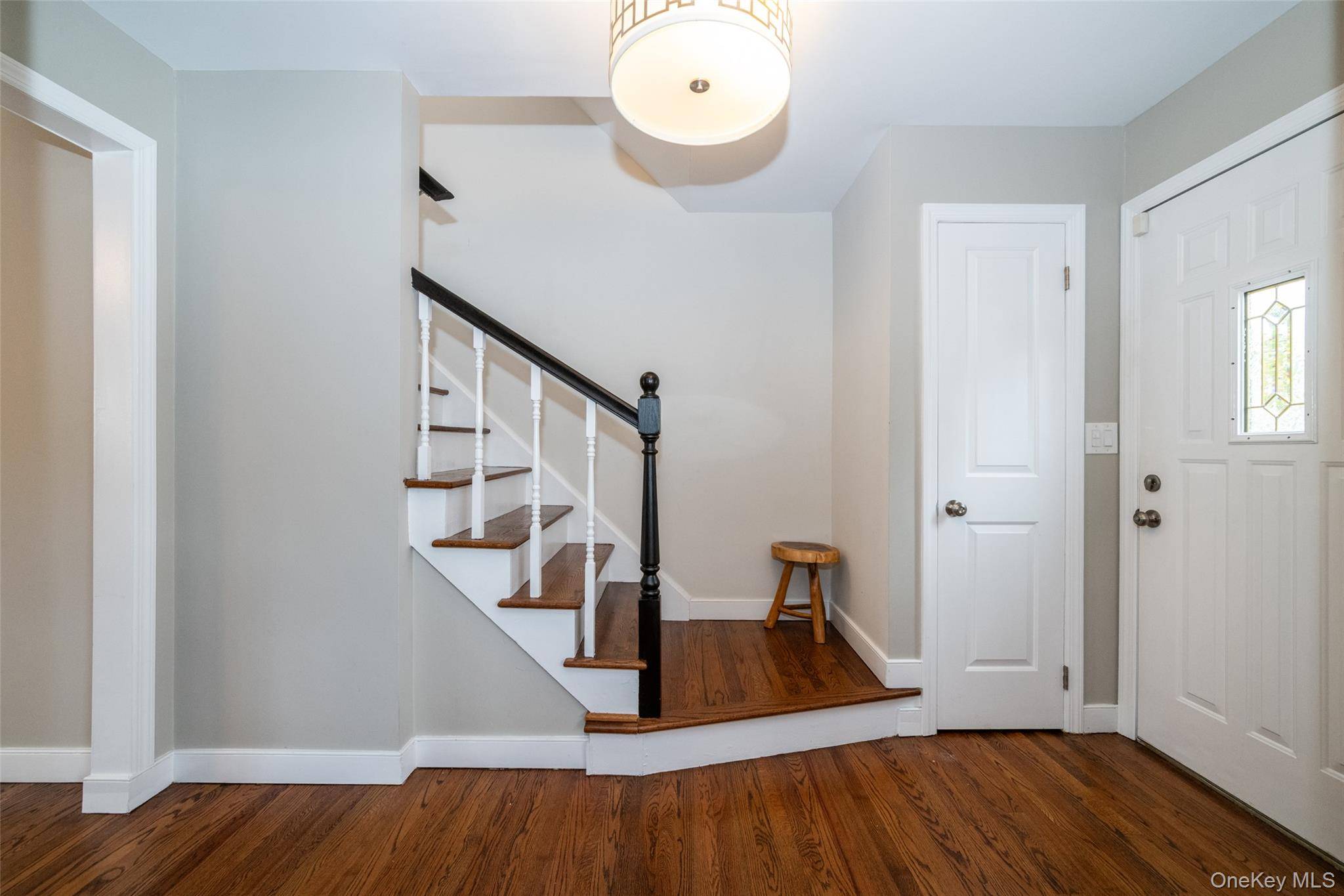 3 Bedroom Home for Sale in New Rochelle - New York - USA - 4