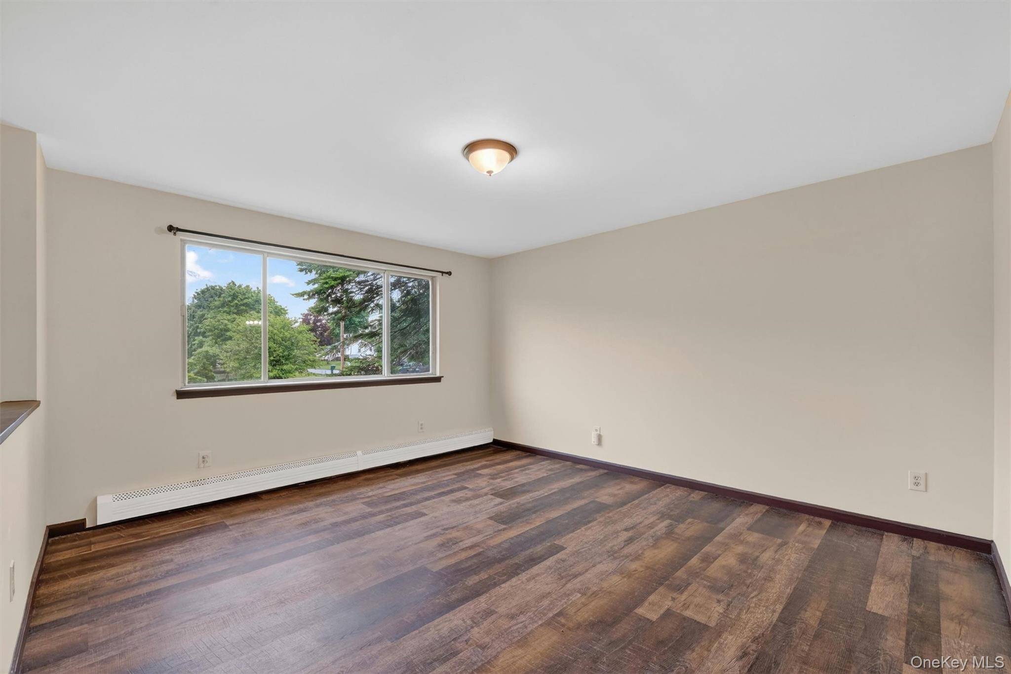 Casa com 3 Quartos à Venda em New Windsor - Nova Iorque - EUA - 6