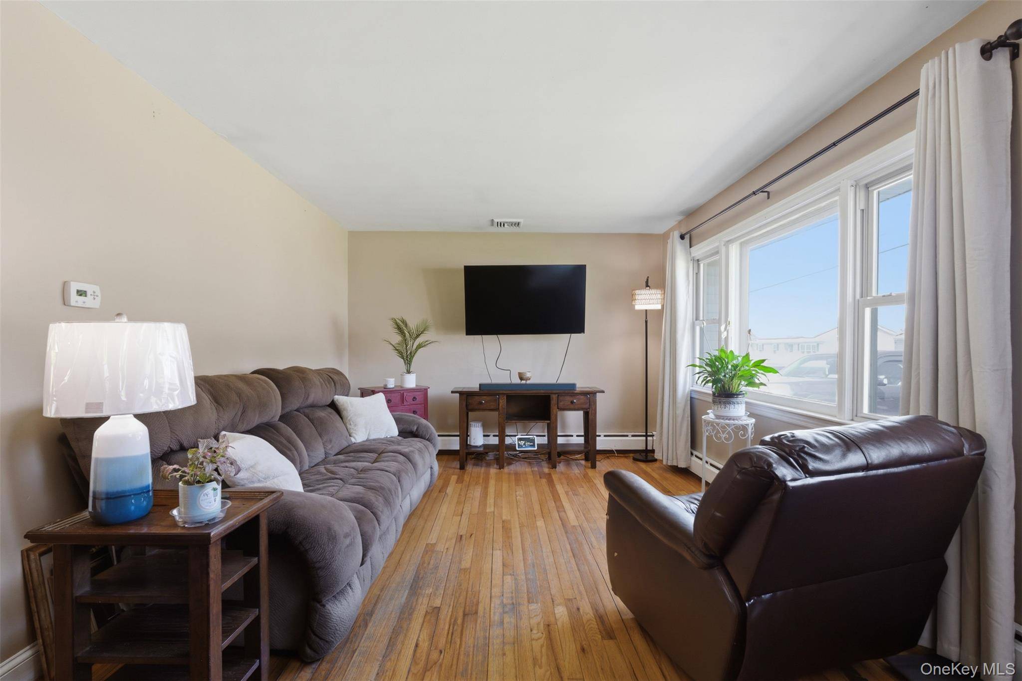 Casa de 3 Dormitorios en Venta en Newburgh - Nueva York - EE. UU. - 4
