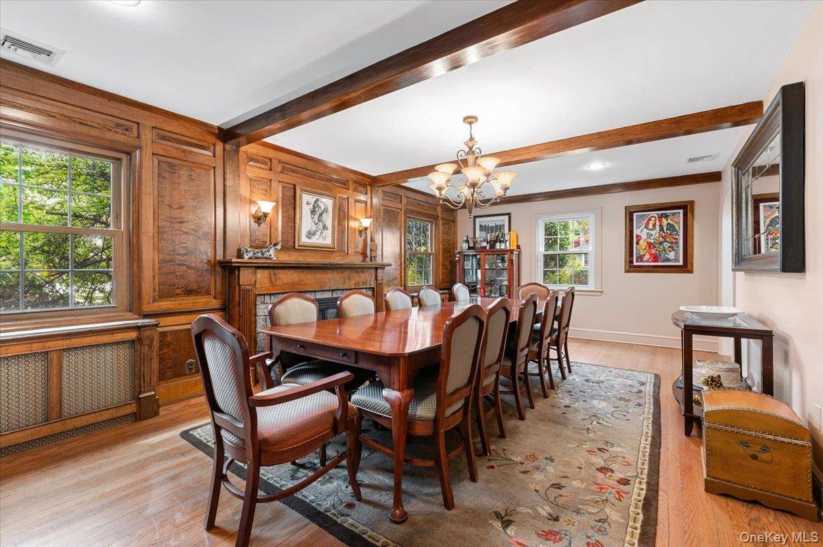 Casa de 3 Dormitorios en Venta en North Baldwin - Nueva York - EE. UU. - 4