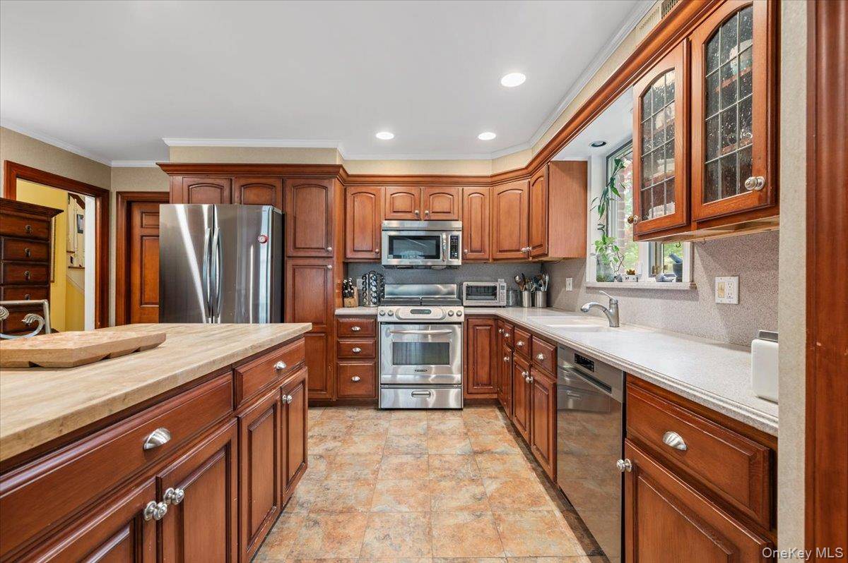 Casa de 3 Dormitorios en Venta en North Baldwin - Nueva York - EE. UU. - 8
