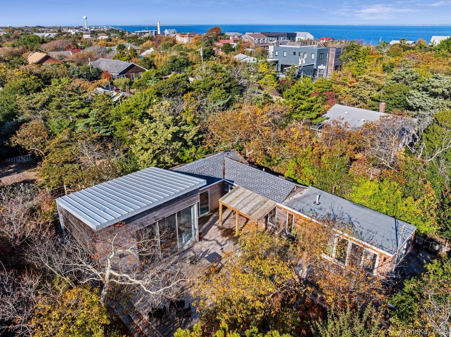 Maison de 3 Chambres à Vendre à Ocean Bay Park, Fire Island, NY - 2