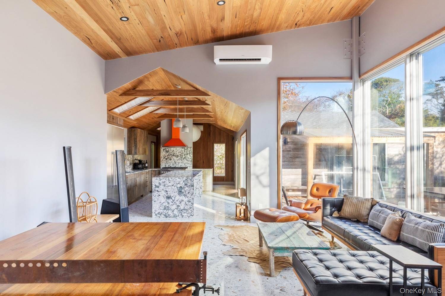 Maison de 3 Chambres à Vendre à Ocean Bay Park, Fire Island, NY - 7