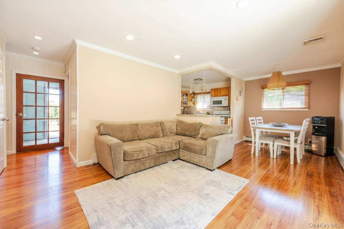 Casa com 3 Quartos à Venda em Oceanside - Nova Iorque - EUA - 3