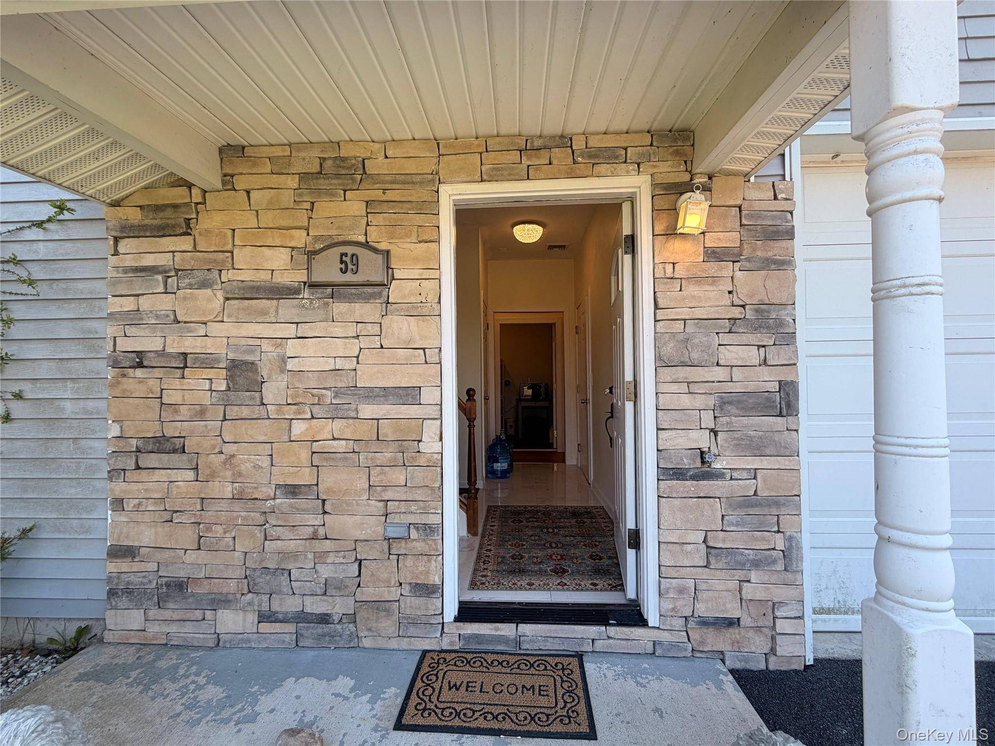 Casa de 3 Dormitorios en Venta en Otisville - Nueva York - EE. UU. - 2