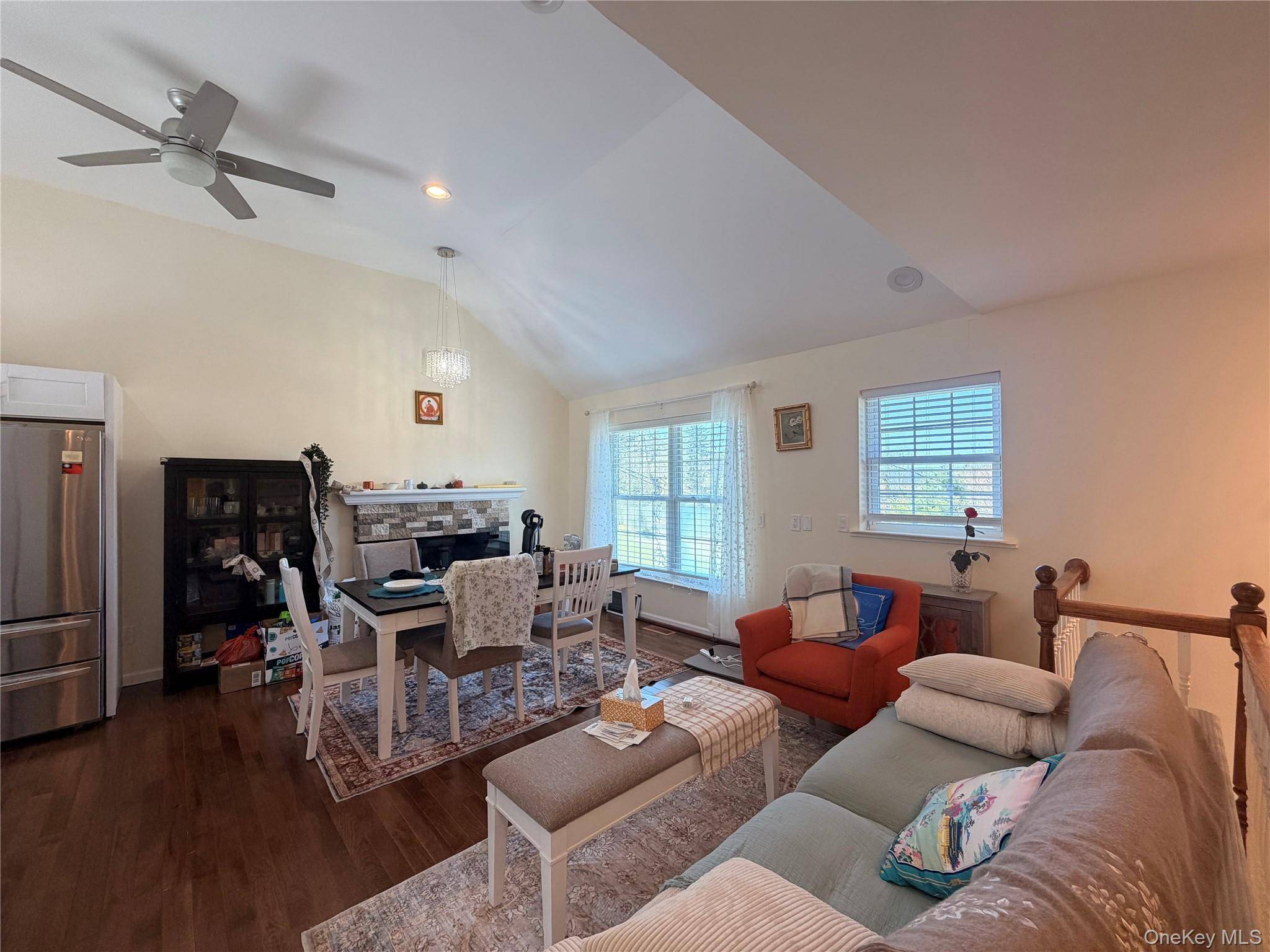 Casa de 3 Dormitorios en Venta en Otisville - Nueva York - EE. UU. - 4