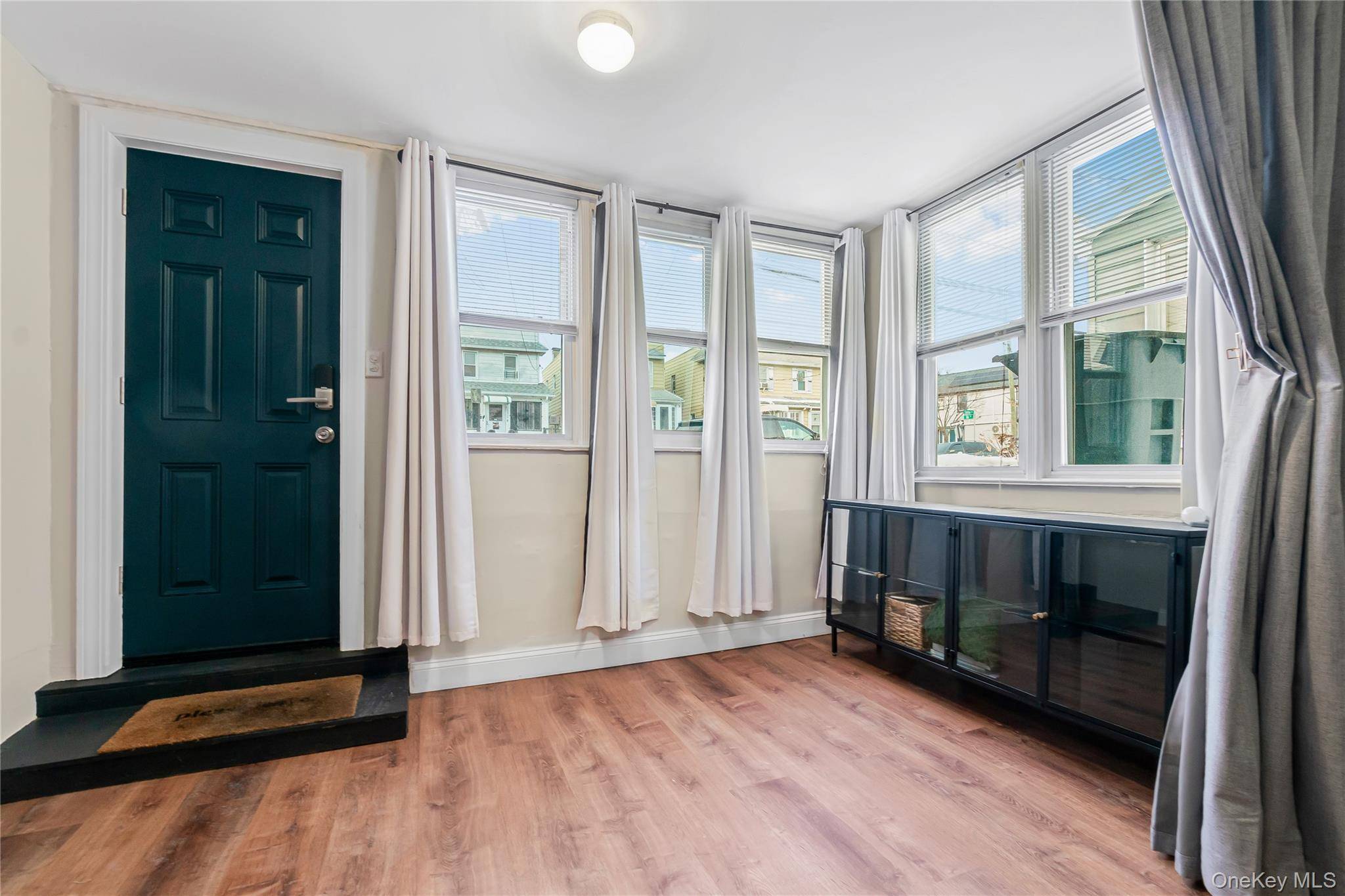 Casa com 3 Quartos à Venda em Ozone Park - Nova Iorque - EUA - 7
