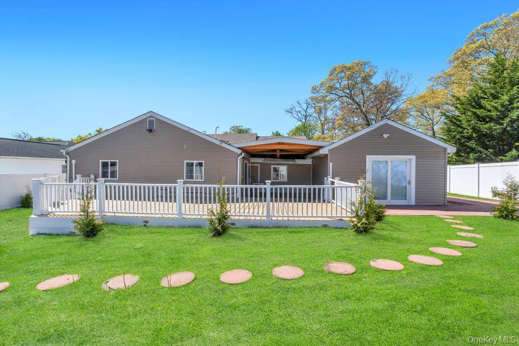 3 Bedroom Home for Sale in Patchogue - New York - USA - 5
