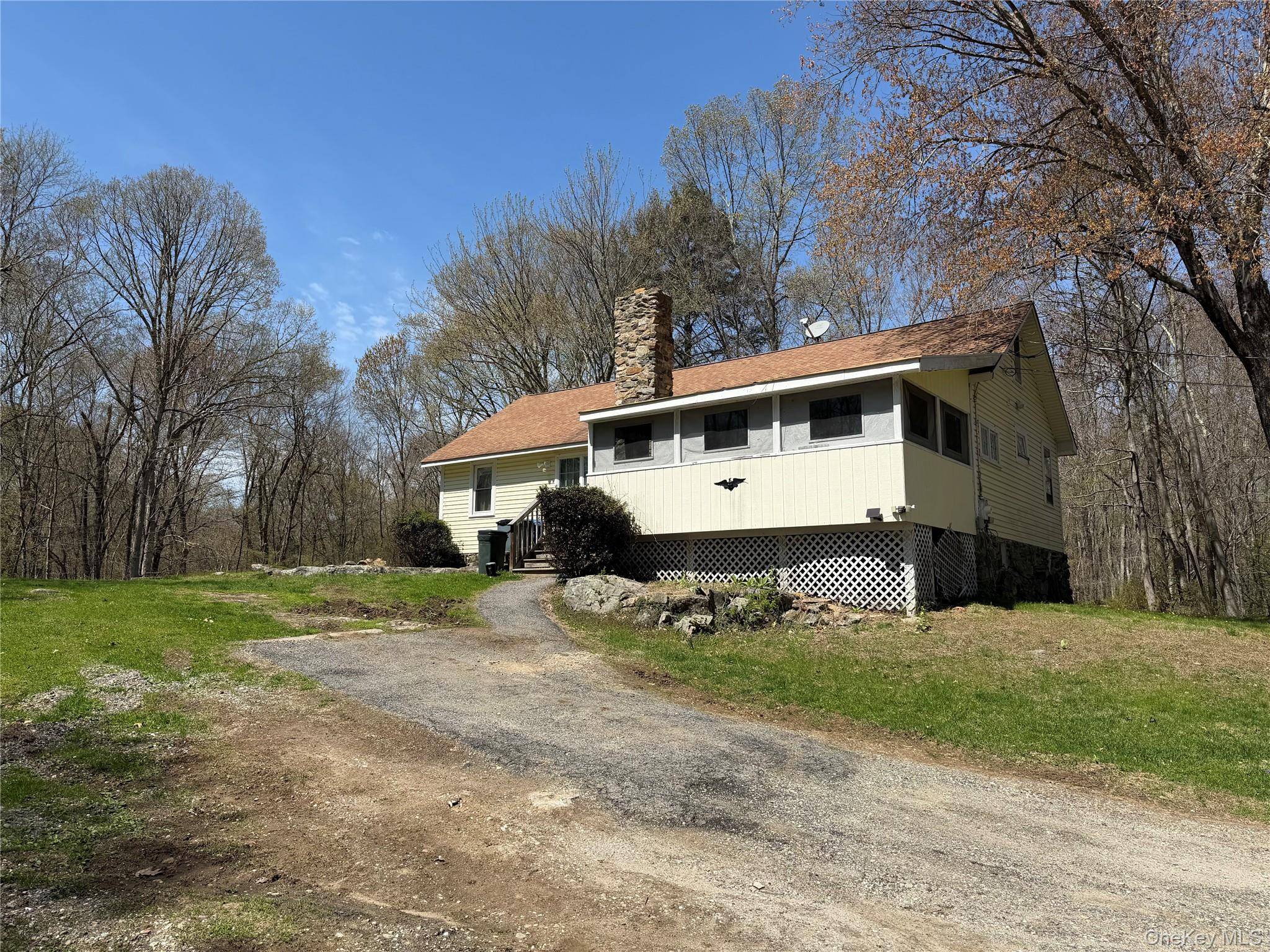 Casa com 3 Quartos à Venda em Patterson - Nova Iorque - EUA - 1