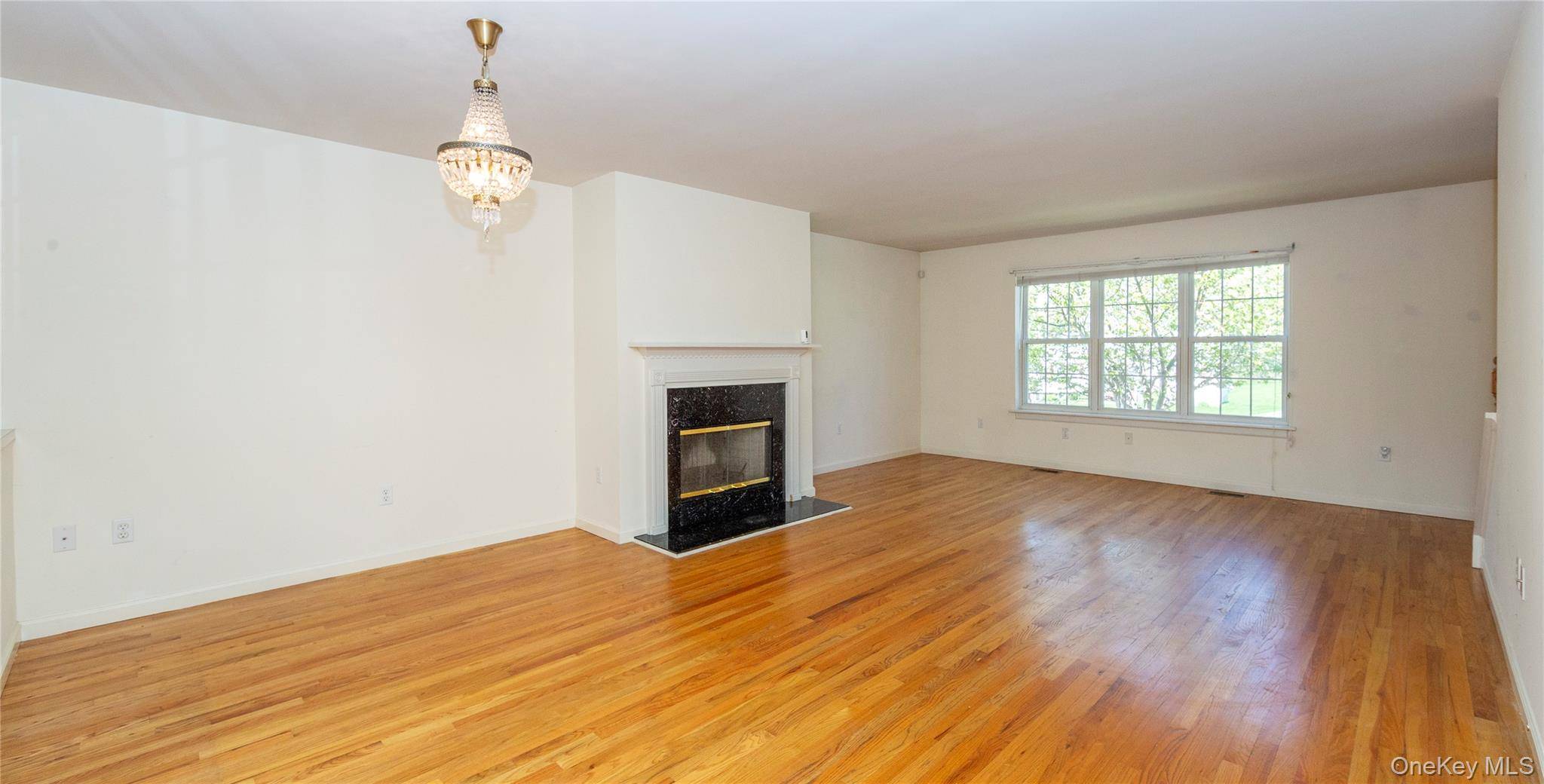 3 Bedroom Home for Sale in Pawling - New York - USA - 5