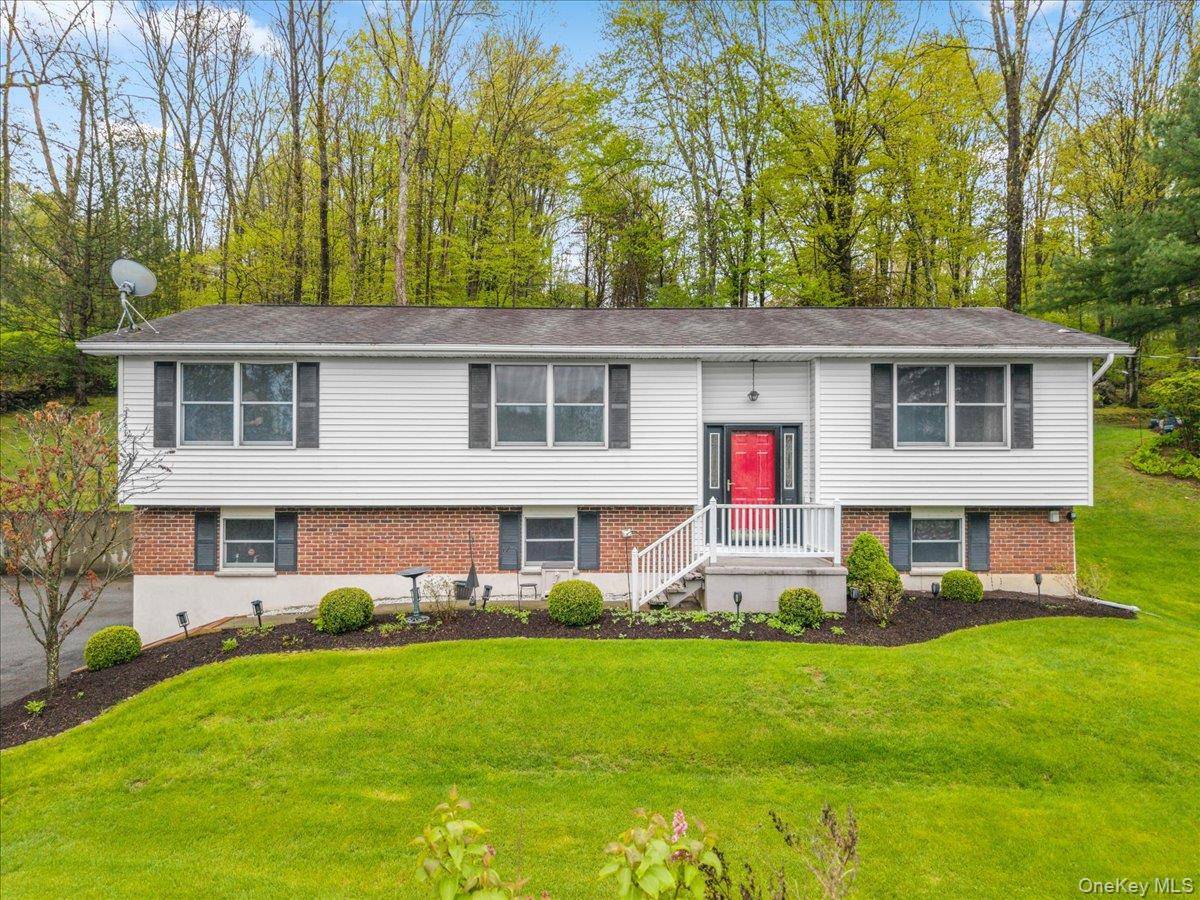 Casa com 3 Quartos à Venda em Pawling - Nova Iorque - EUA - 1