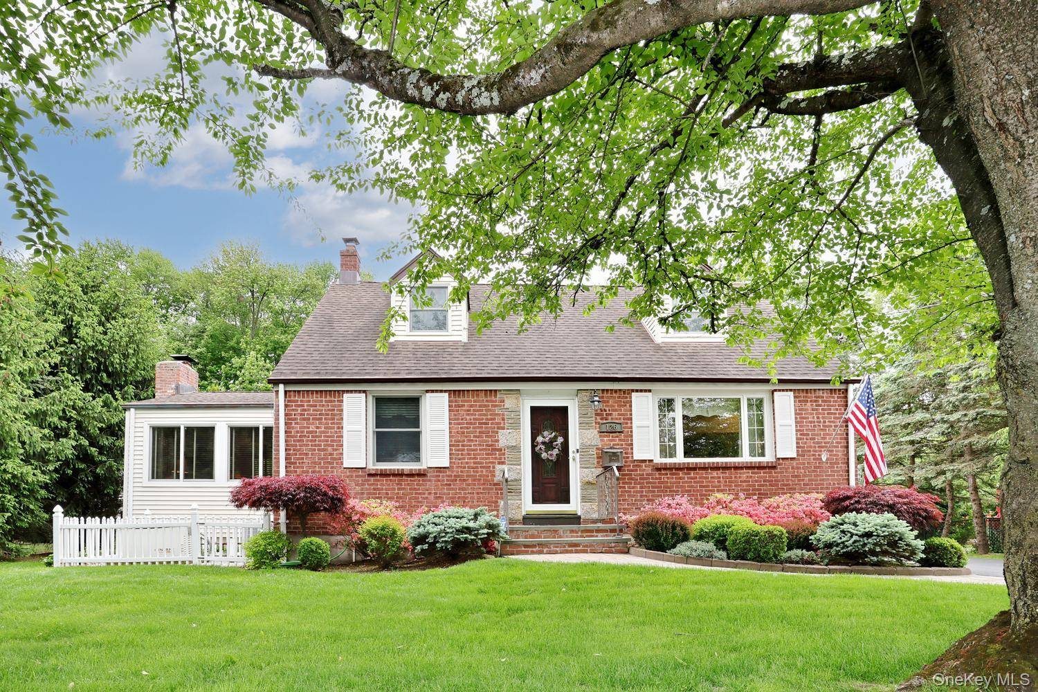 Casa de 3 Dormitorios en Venta en Pearl River - Nueva York - EE. UU. - 1