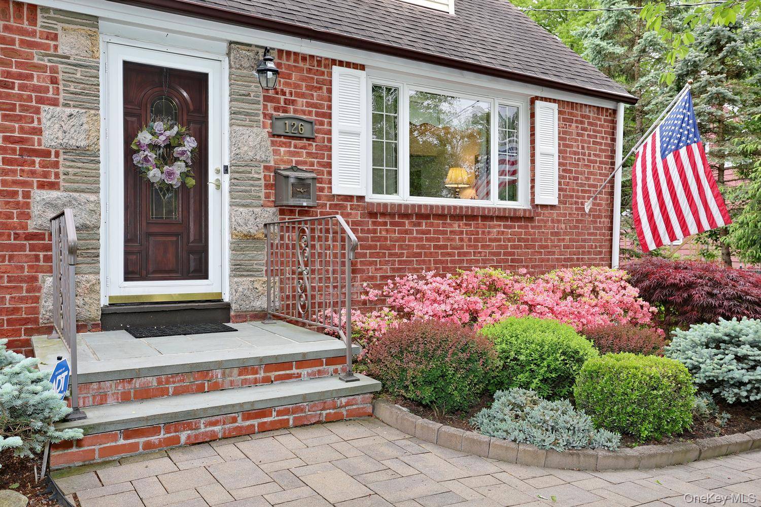 Casa de 3 Dormitorios en Venta en Pearl River - Nueva York - EE. UU. - 4