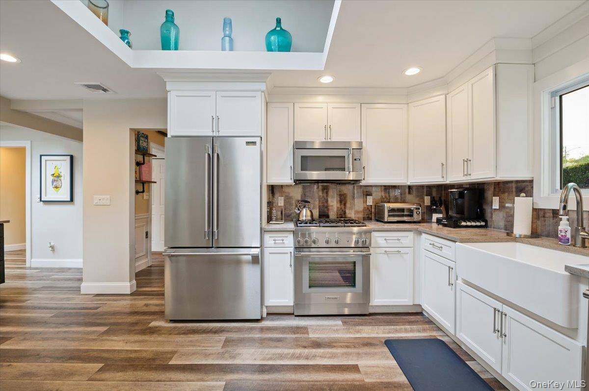 Casa de 3 Dormitorios en Venta en Plainview - Nueva York - EE. UU. - 4
