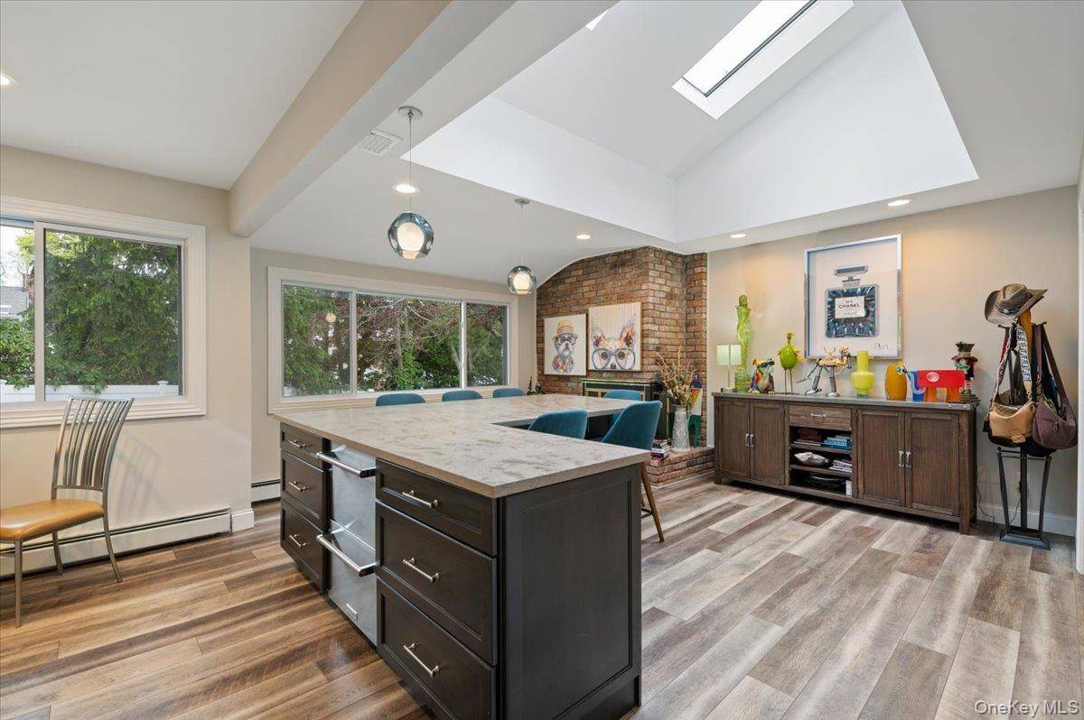 Casa de 3 Dormitorios en Venta en Plainview - Nueva York - EE. UU. - 7