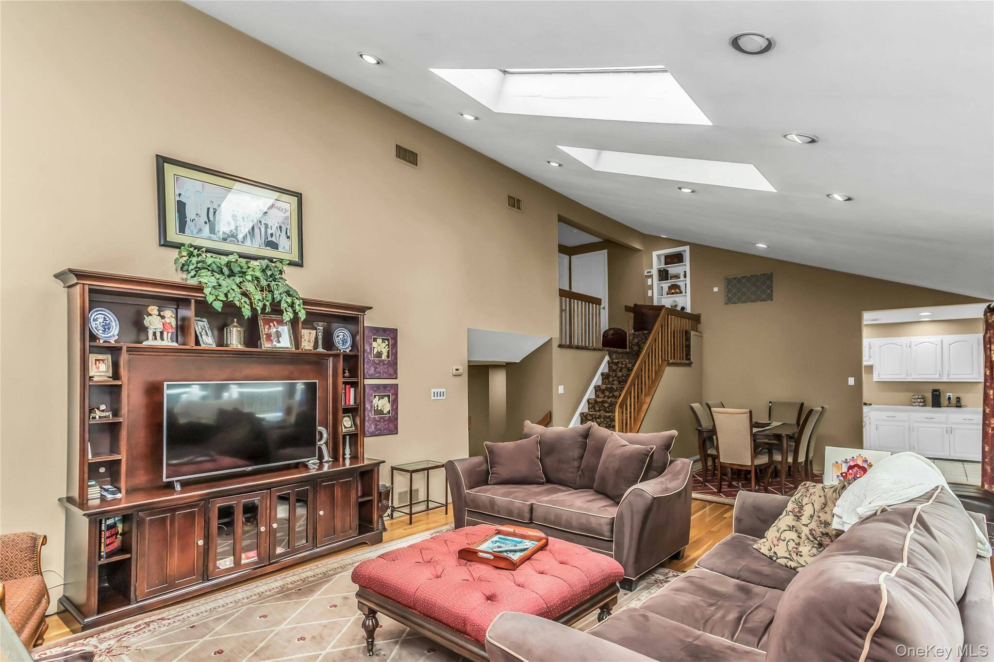 Casa de 3 Dormitorios en Venta en Plainview - Nueva York - EE. UU. - 7