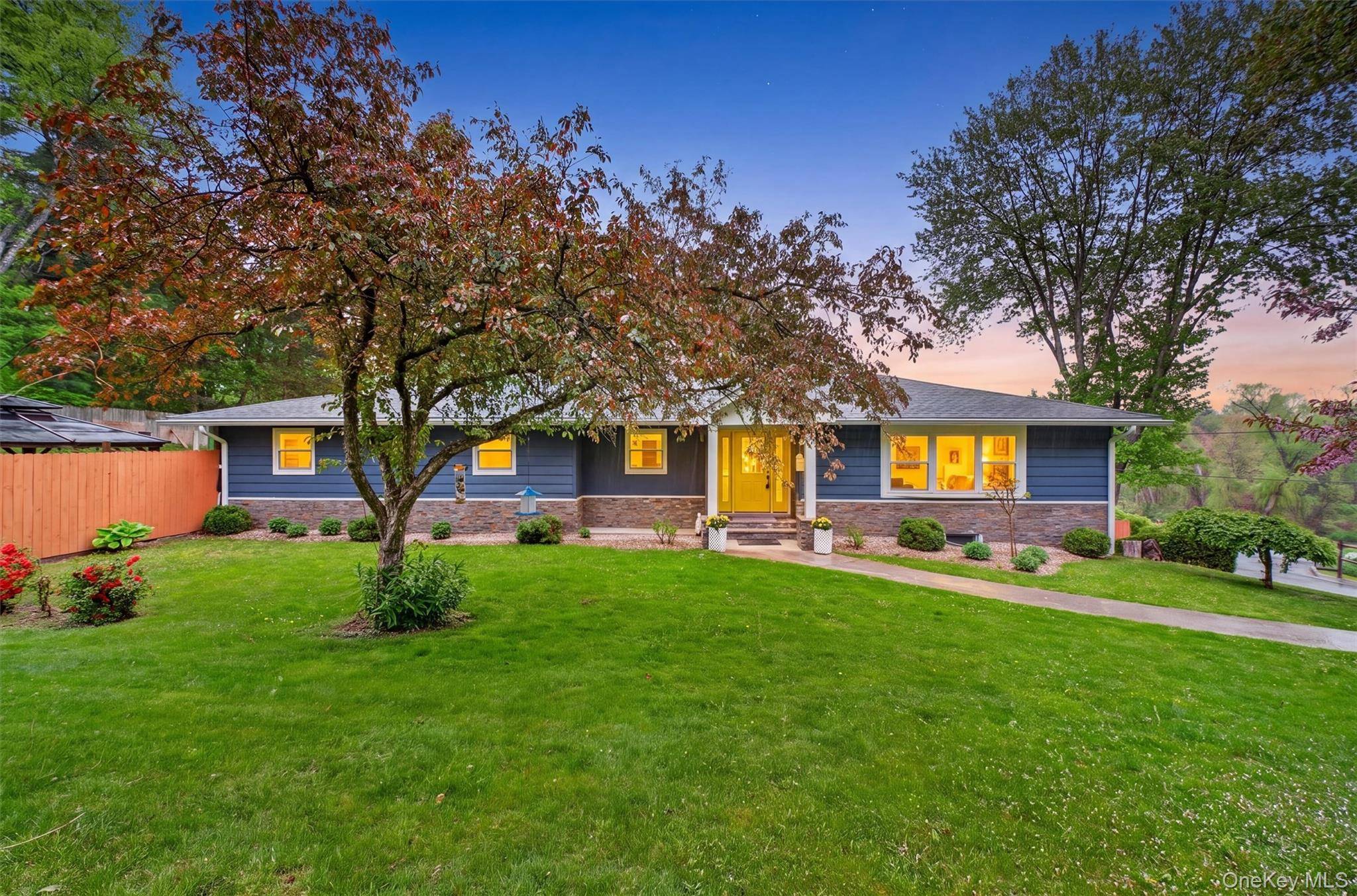 3 Bedroom Home for Sale in Pleasant Valley - New York - USA - 1